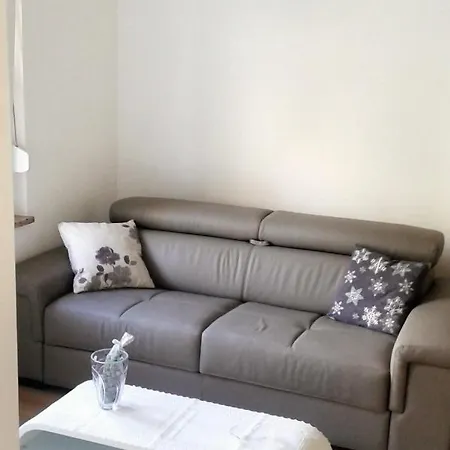 Apartment With A Parking Space - 5595