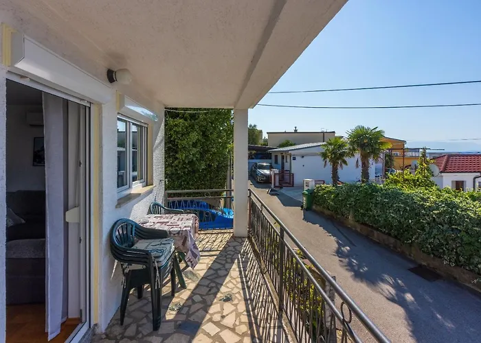 Διαμέρισμα With Parking Space - 5595 Crikvenica